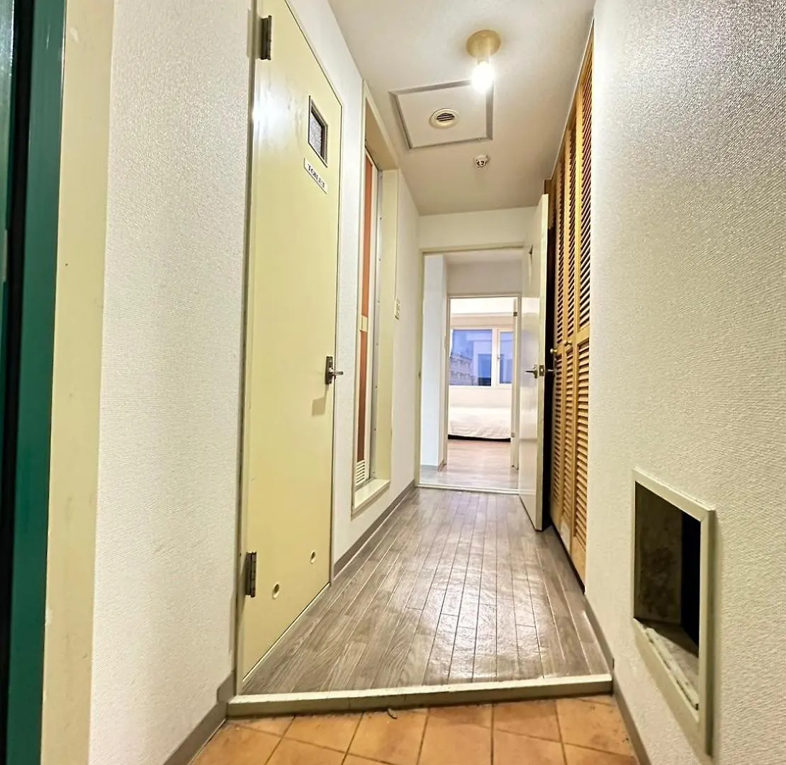 Apartment Ams Hiragishi: Bright Room Near Hiragishi Station & Sapporo Dome