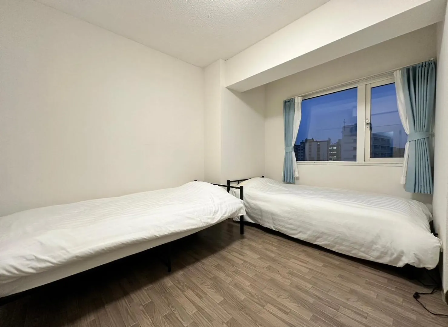 Apartmán Ams Hiragishi 11 Rm 502 平岸駅から3分 解放感あって明るいお部屋 家族やお友達と 札幌ドームや中心部まで1駅